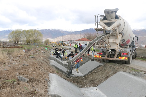 Erzincan Tarım ve Orman İl Müdürü Alper Koçaker, Mertekli Regülâtörü