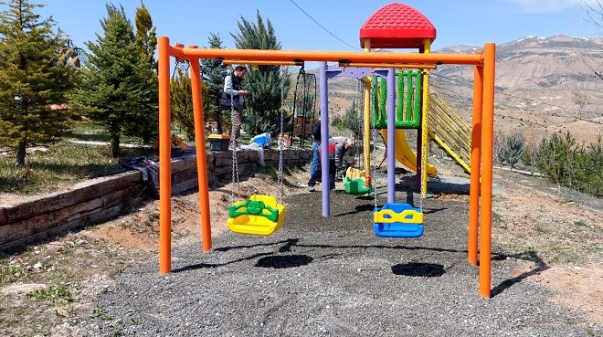 Kemah Belediyesi’ne ait Bayraktepe tesislerinde uzun süredir ihtiyaç duyulan camii