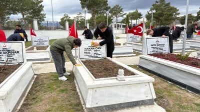 Ülke genelinde 14-20 Nisan tarihleri arasında anılan Şehitler haftası münasebetiyle
