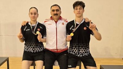 Bulgaristan’da düzenlenen Bulgarian Junior U19 International Badminton turnuvasında, Erzincanlı millî