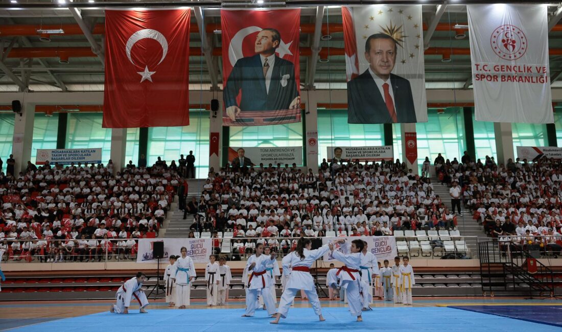 Mustafa Kemal Atatürk ve silah arkadaşlarının Milli Mücadele’yi başlatmak üzere
