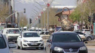 Türkiye İstatistik Kurumu (TUİK) Nisan ayı sonu itibariyle Türkiye’deki trafiğe