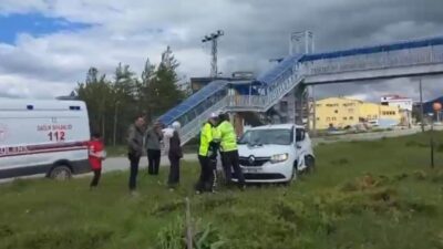 Erzincan'ın Refahiye ilçesinde meydana gelen trafik kazasında 6 kişi yaralandı