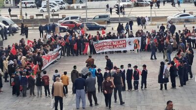 Erzincan’da sivil toplum kuruluşları, Gazze'ye insani yardım ulaştırmak üzere yola