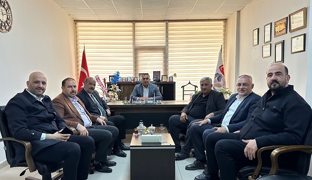 Erzincan Ticaret ve Sanayi Odası başkan adayı Süleyman Tan, esnaf