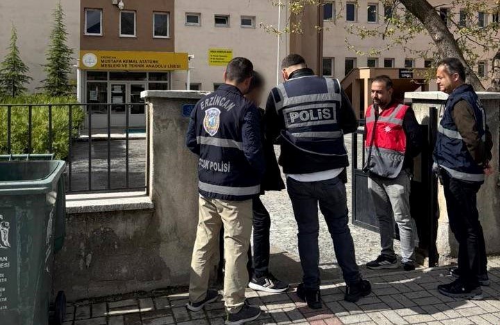Erzincan’da Türkiye genelinde eş zamanlı olarak “Çocuk ve Gençlerin Korunmasına