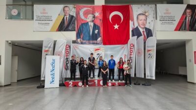 Erzincanlı sporcular, Mersin’in Erdemli ilçesinde düzenlenen “Havalı Silahlar Bülent Torpil