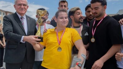Erzincan Binali Yıldırım Üniversitesi 19. Bahar Şenlikleri kapsamında düzenlenen sportif