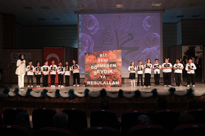 Erzincan’da "Çevreme Duyarlıyım, Değerlerime Sahip Çıkıyorum" (ÇEDES) projesi kapsamında hazırlanan