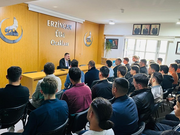 Ülkü Ocakları Erzincan İl Başkanlığı tarafından gençlere yönelik olarak düzenlenen