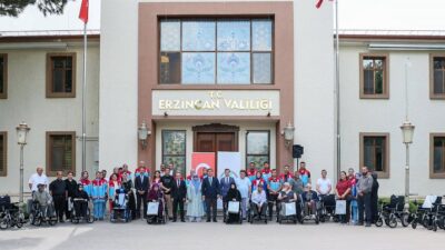 Erzincan Valisi Hamza Aydoğdu, Vali Yardımcısı Nurullah Kaya, Sosyal Yardımlaşma