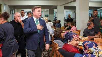 Erzincan Valisi Hamza Aydoğdu; Erzincan Belediye Başkanı Bekir Aksun ve