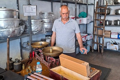 Erzincan Belediyesi Zabıta Müdürlüğü ekipleri, Erzincan il genelindeki iş yerleri