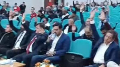 Kulüp isminin ve logonun değiştirilmesi ağırlıklı yapılan Erzincanspor Genel Kurulu’nda