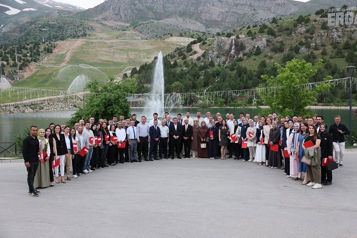 Erzincan Valisi Hamza Aydoğdu, İl Millî Eğitim Müdürü Hacı Ömer