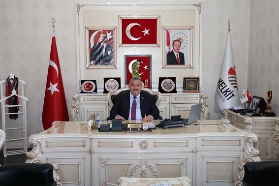 Gümüşhane Kelkit İlçe Belediye Başkanı Ünal Yılmaz, son günlerde belediye