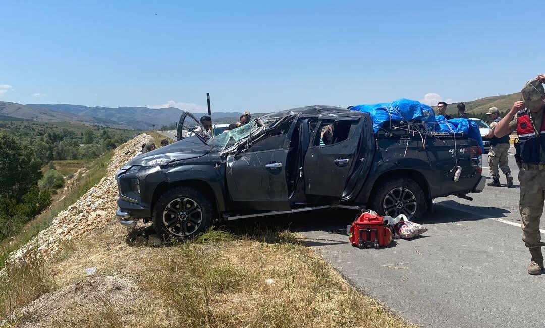 Erzincan'ın Refahiye ilçesinde meydana gelen trafik kazasında 17 yaşındaki Mert