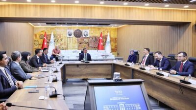 Erzincan Valisi Hamza Aydoğdu başkanlığında, vali yardımcıları ve kaymakamların katılımıyla