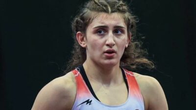 Slovakya’nın başkenti Bratislava’da düzenlenen U20 Dünya Güreş Şampiyonasında Erzincanlı millî