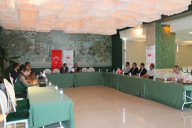 Erzincan’da tarımsal üretimin önemli gündem başlıkları, düzenlenen koordinasyon toplantısında değerlendirildi.