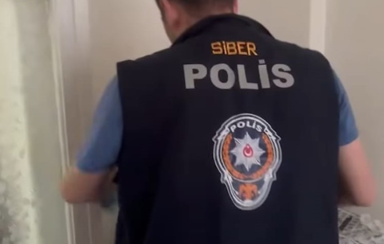 Emniyet Genel Müdürlüğü Siber Suçlarla Mücadele Daire Başkanlığı koordinesinde, son