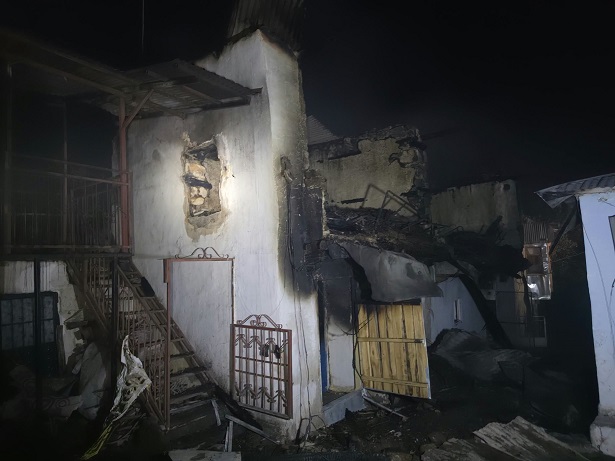 Erzincan’ın Kemaliye ilçesine bağlı Kışlacık Köyü’nde dün akşam saatlerinde çıkan