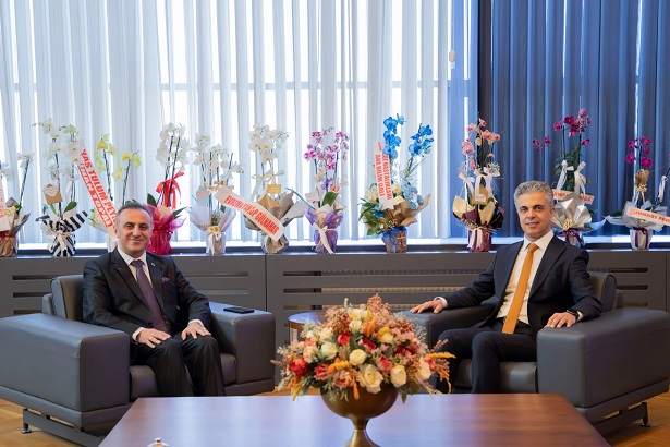 Gümüşhane Üniversitesi Rektörü Prof. Dr. Oktay Yıldız, Erzincan Binali Yıldırım
