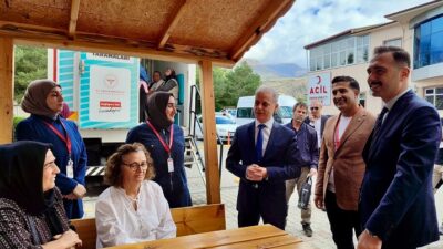 Erzincan’ın Üzümlü ilçesinde kanser tarama hizmetleri kapsamında ilçeye gelen KETEM