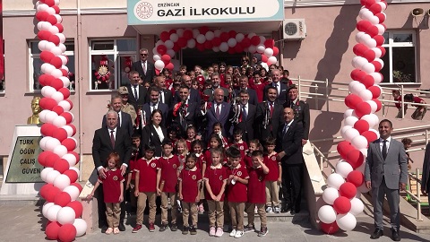 Erzincan’da 2424 derslikte 3 bin 593 öğretmen ile 41 bin
