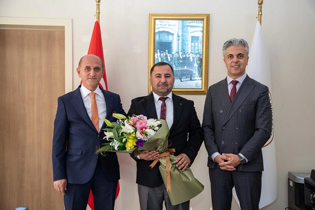 Erzincan Binali Yıldırım Üniversitesi Sağlık Hizmetleri Meslek Yüksekokulunda devir teslim