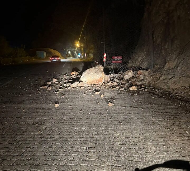 Erzincan’ın Kemaliye ilçesinde dünyaca ünlü Taş Yolu güzergâhında meydana gelen