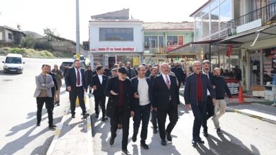 Süleyman Tan’dan Üzümlü Esnafına Ziyaret: “Değişim Şart” Erzincan Ticaret ve Sanayi Odası Başkan Adayı Süleyman Tan, seçim