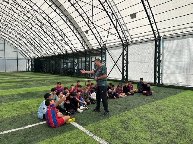 Altınordu Erzincan Spor Okulu sporcuları ve ailelerine yönelik, çocukların sportif