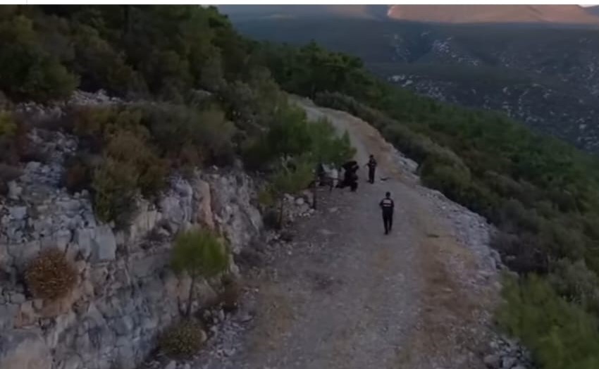 Jandarma ekiplerince 33 ilde düzenlenen göçmen kaçakçılığı operasyonlarında 51 şüpheli