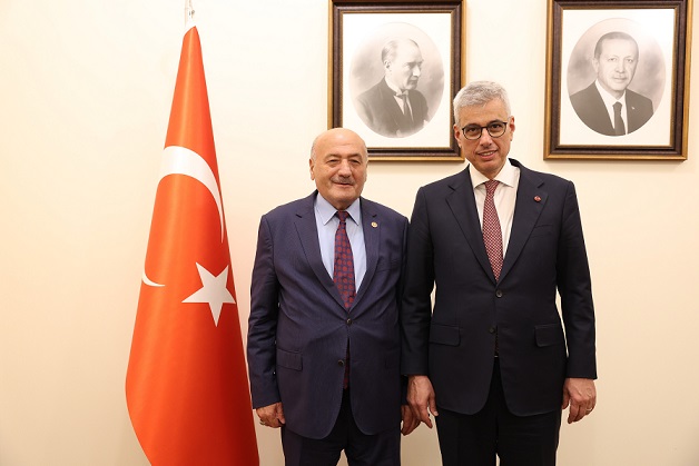 AK Parti Erzincan Milletvekili Süleyman Karaman, Sağlık Bakanı Prof. Dr.