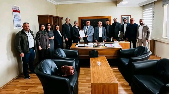 Yeni Parti Erzincan Merkez İlçe Başkanlığı görevine seçilen Ali Aras,